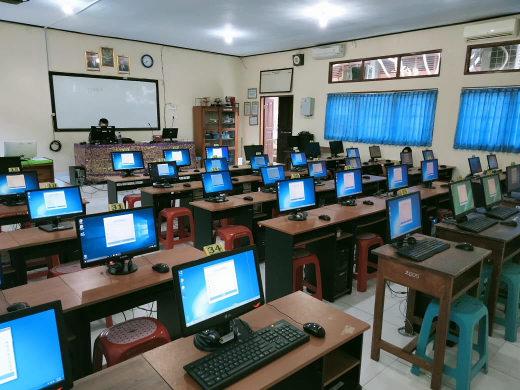 Laboratorium Komputer