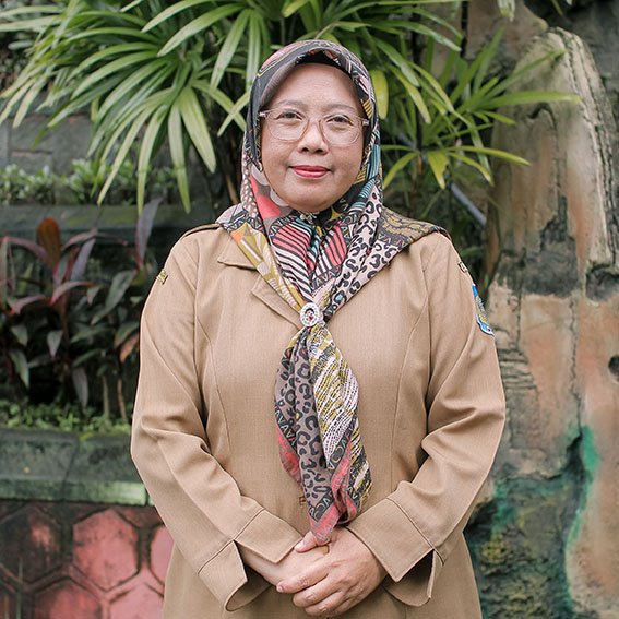 Tri Ratnaningtyas, S.Pd