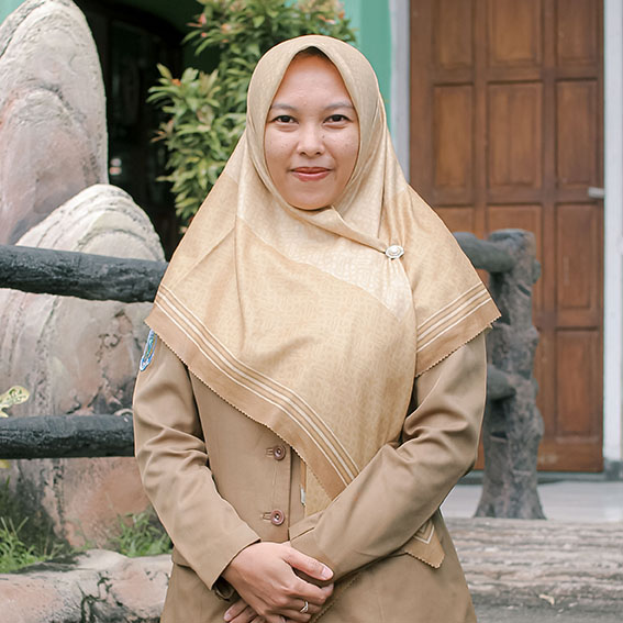 Sriatun, S.Pd